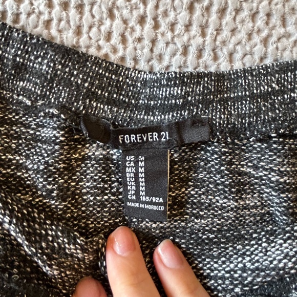 🌸BOGO🌸 skirt - Picture 2 of 4